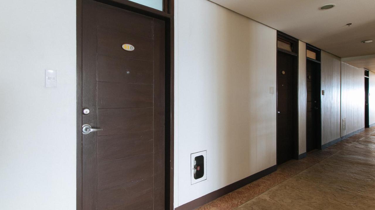 Reddoorz Plus @ Cuarto Verde Staycation Las Piñas Eksteriør bilde