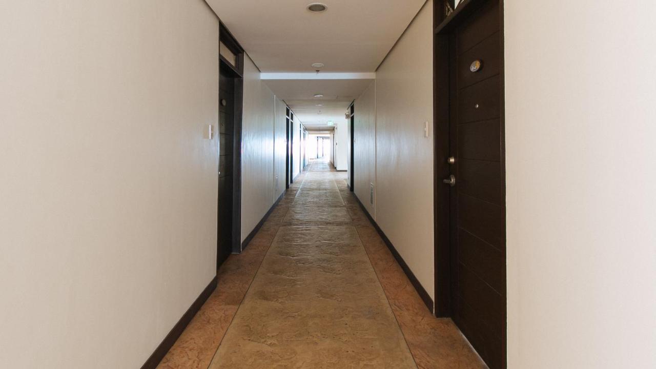 Reddoorz Plus @ Cuarto Verde Staycation Las Piñas Eksteriør bilde