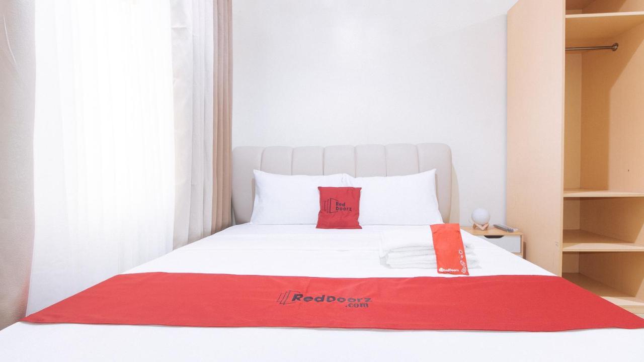Reddoorz Plus @ Cuarto Verde Staycation Las Piñas Eksteriør bilde