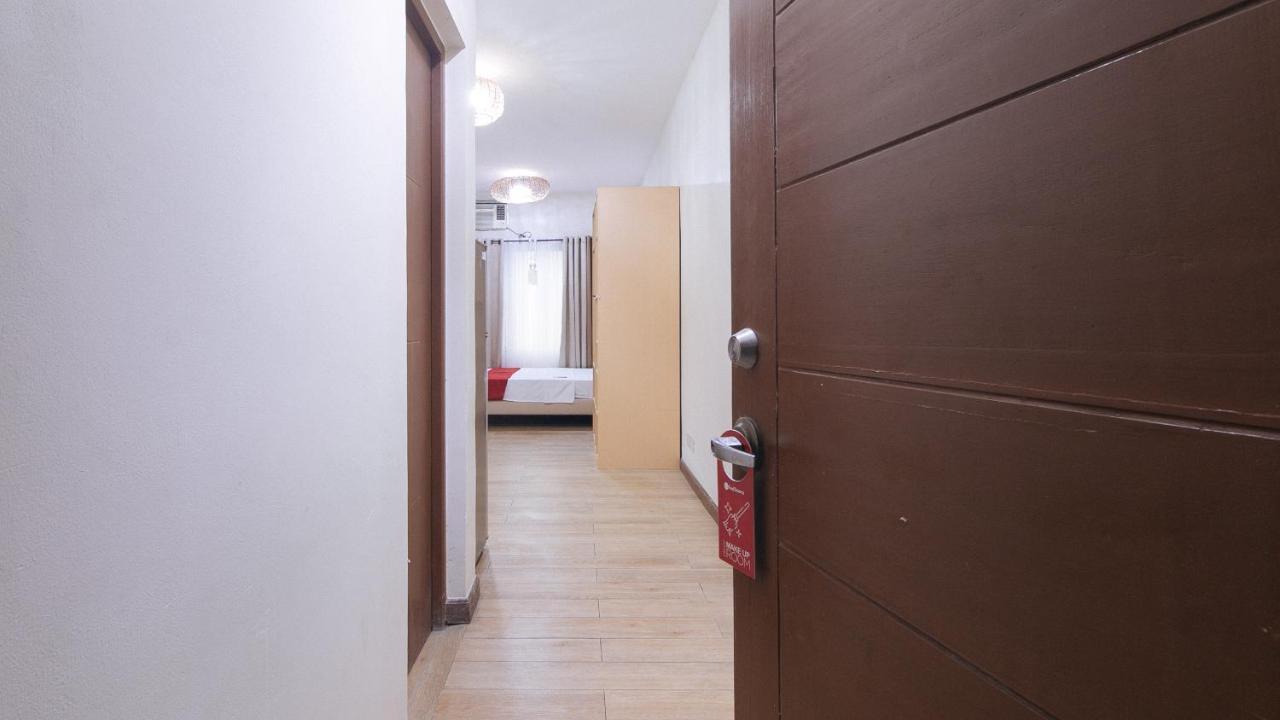Reddoorz Plus @ Cuarto Verde Staycation Las Piñas Eksteriør bilde
