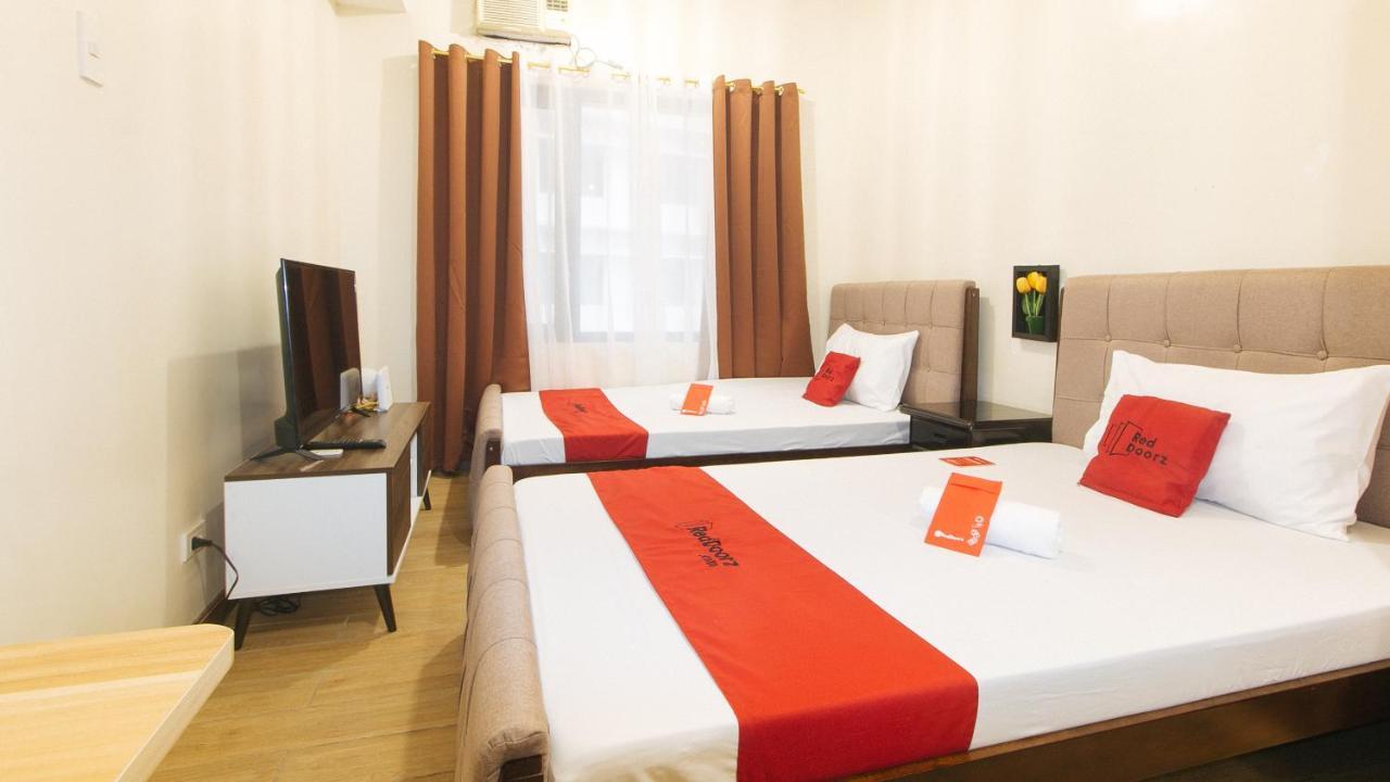 Reddoorz Plus @ Cuarto Verde Staycation Las Piñas Eksteriør bilde