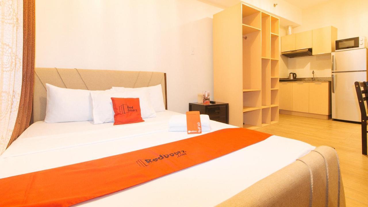 Reddoorz Plus @ Cuarto Verde Staycation Las Piñas Eksteriør bilde