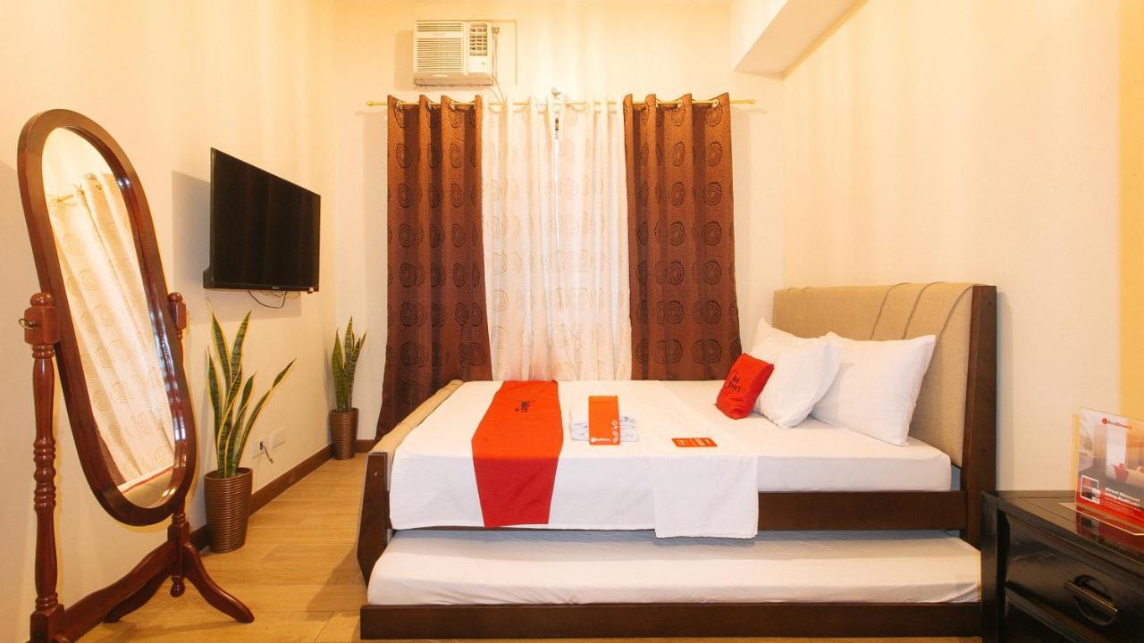 Reddoorz Plus @ Cuarto Verde Staycation Las Piñas Eksteriør bilde