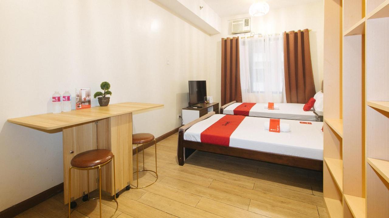 Reddoorz Plus @ Cuarto Verde Staycation Las Piñas Eksteriør bilde